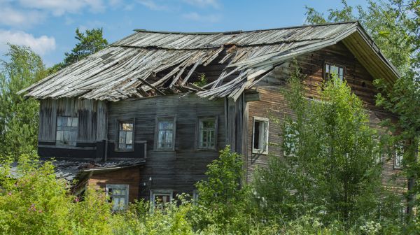 Cottage Demolition in Cary